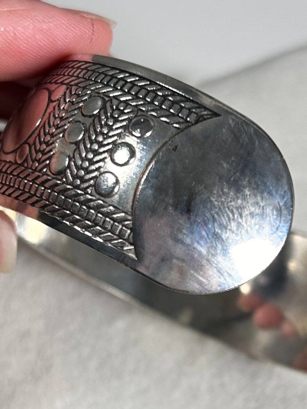 Vintage Silver Tone Southwestern Tribal Pattern Cuff Bracelet - Picture 4 of 6